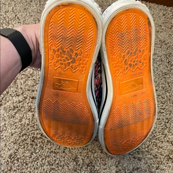 Rocket Dog Floral Black Sneakers - Picture 7 of 10